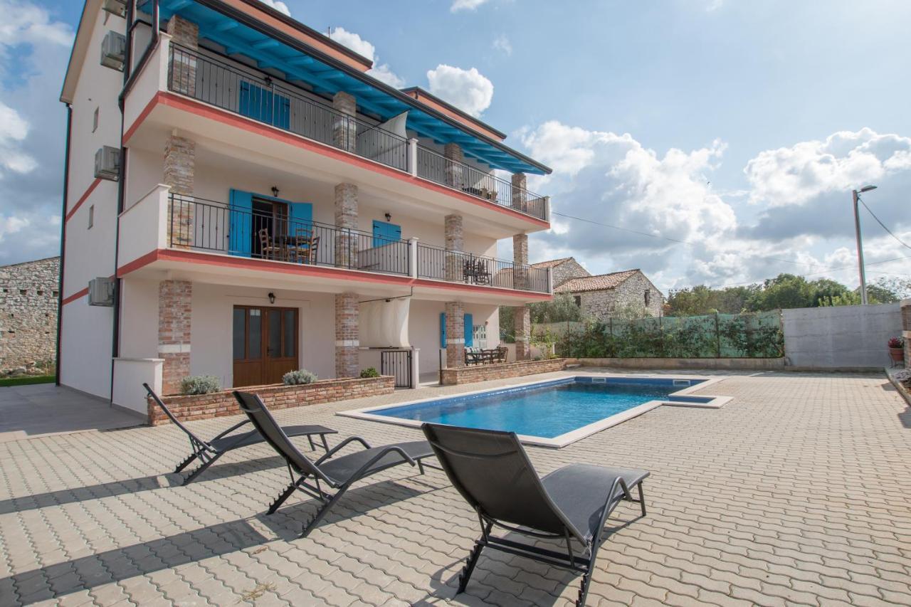 App Jadranka Apartamento Umag Exterior foto